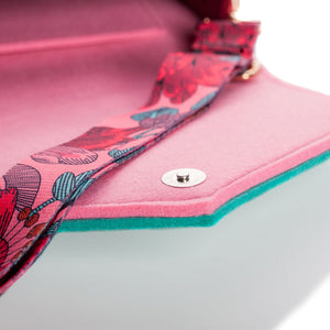 Flower strap bag
