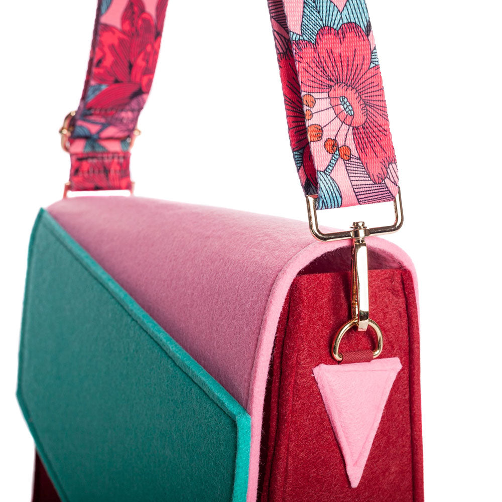 Flower strap bag