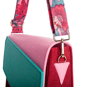 Flower strap bag